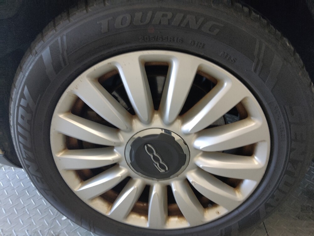 2017 FIAT 500L in Marietta, GA 30062 - 18125597 31