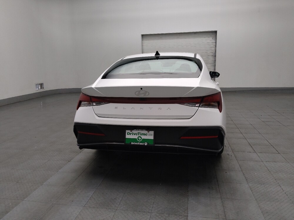 2024 Hyundai Elantra in Marietta, GA 30062 - 18125601 7