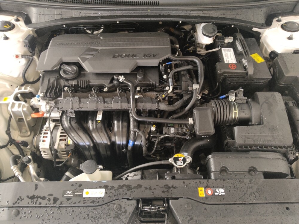 2024 Hyundai Elantra in Marietta, GA 30062 - 18125601 30