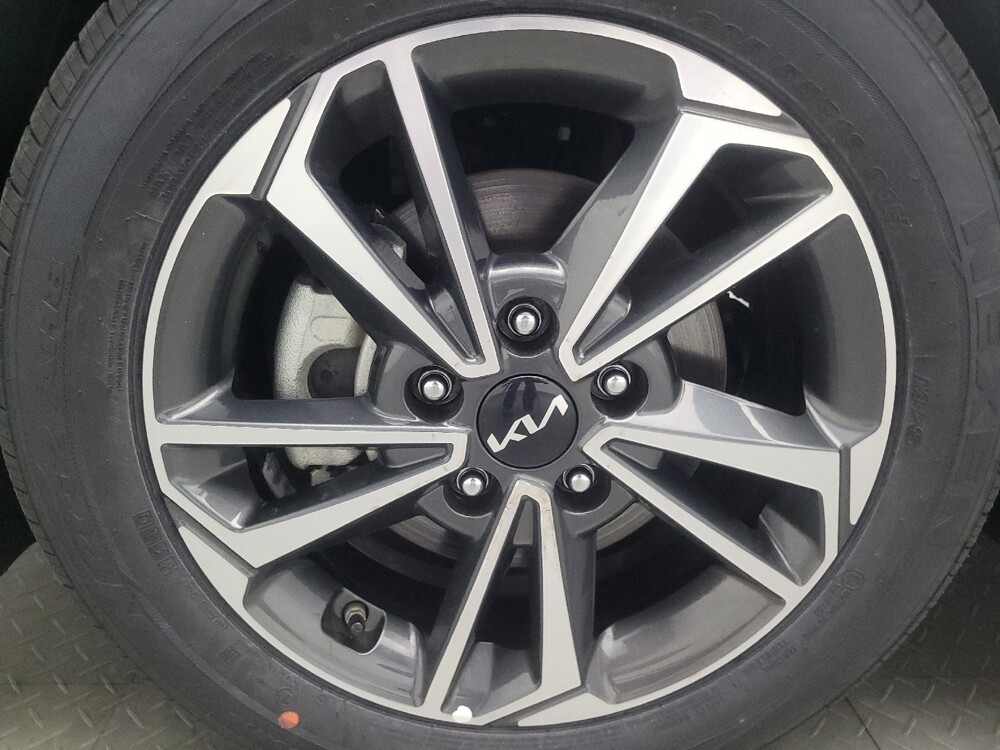 2024 Kia Forte in Stone Mountain, GA 30083 - 18125607 31