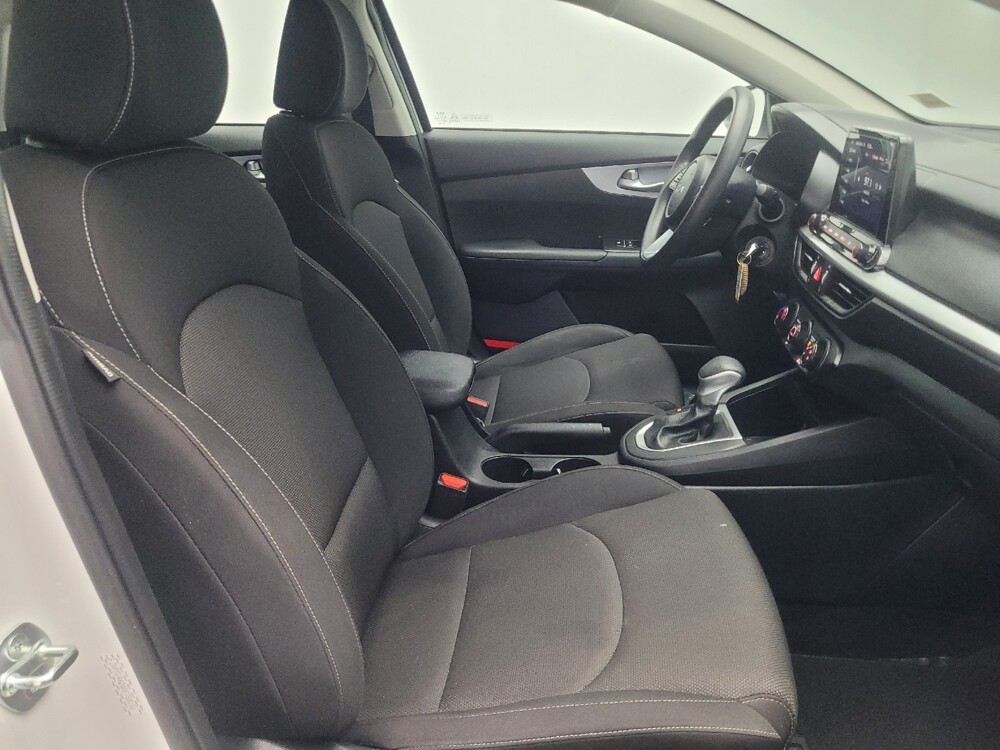 2024 Kia Forte in Stone Mountain, GA 30083 - 18125607 21