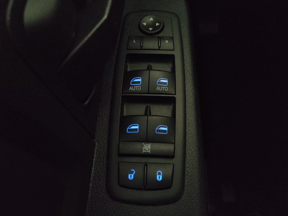 2016 RAM 1500 in Stone Mountain, GA 30083 - 18125608 27