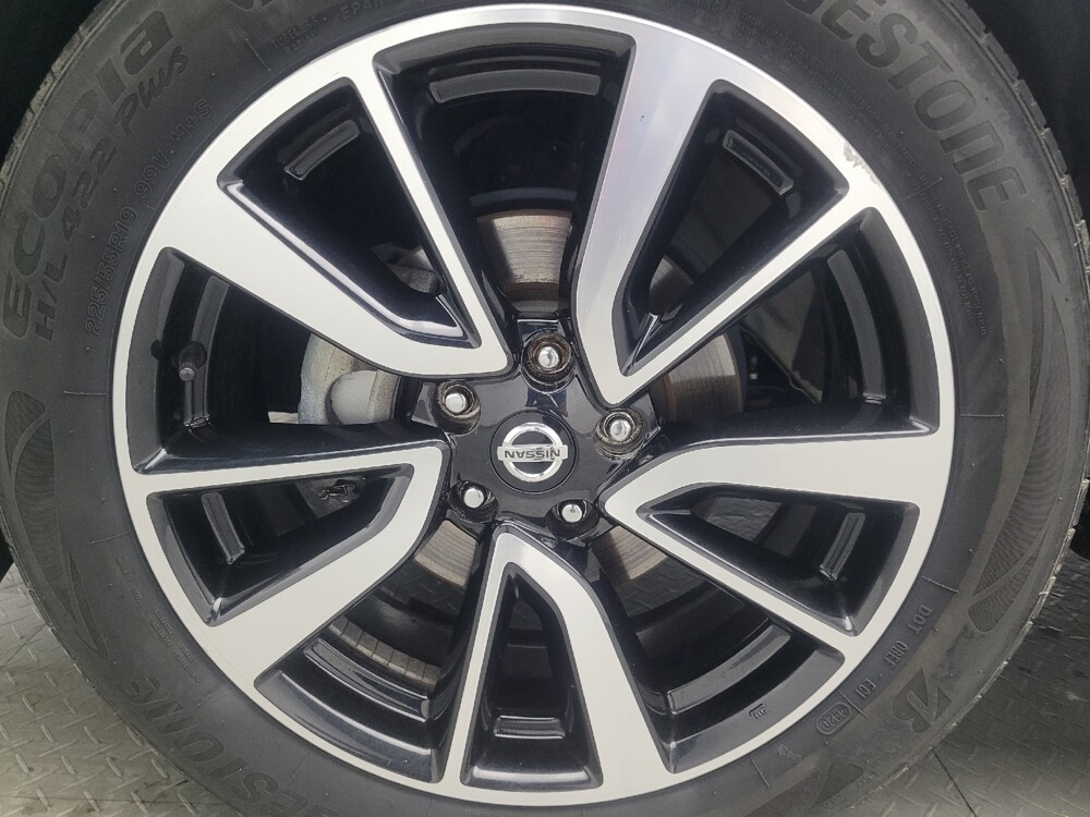 2019 Nissan Rogue in Conyers, GA 30094 - 18125611 31