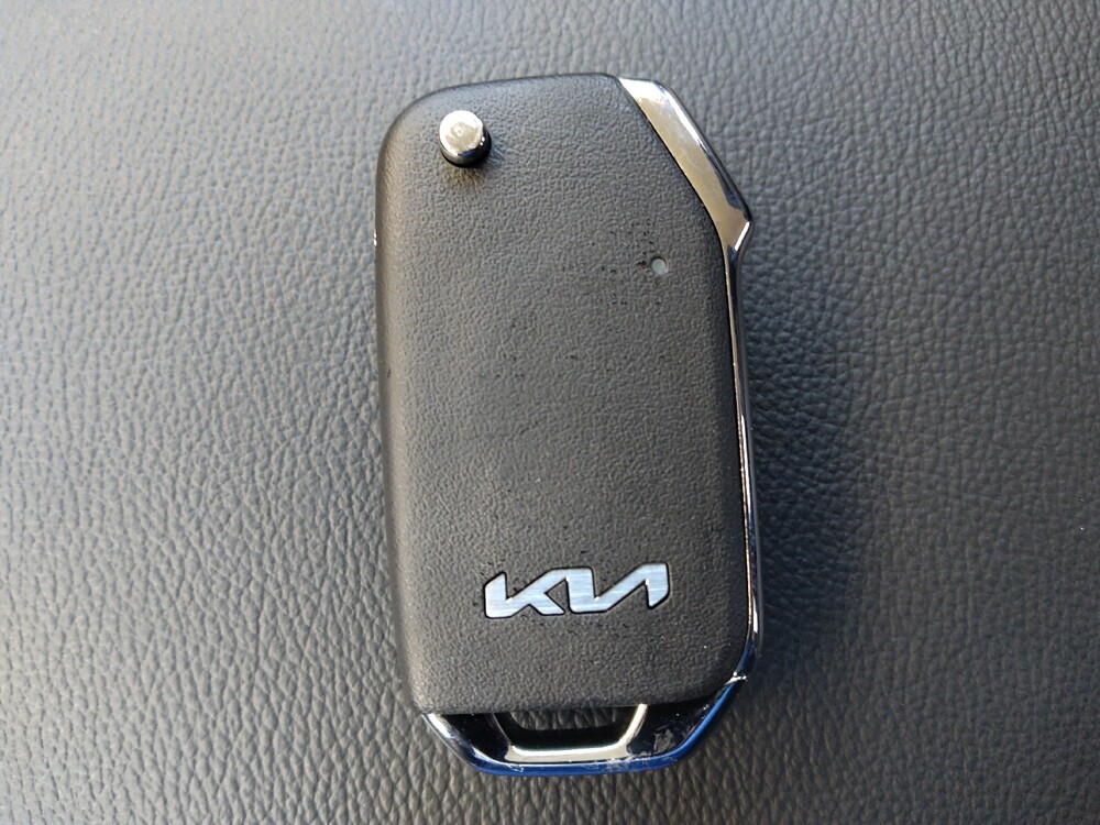 2025 Kia Soul in Union City, GA 30291 - 18125612 32