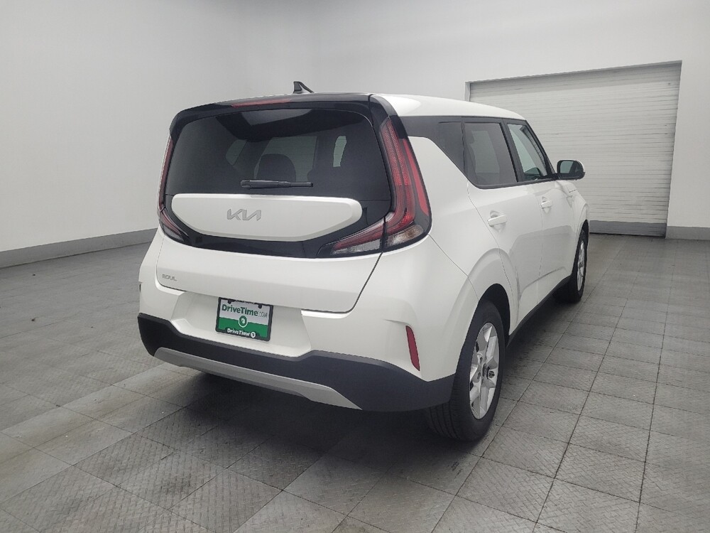 2025 Kia Soul in Union City, GA 30291 - 18125612 9