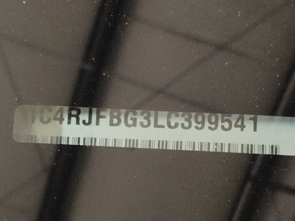 2020 Jeep Grand Cherokee in Tulsa, OK 74145 - 18125621 33