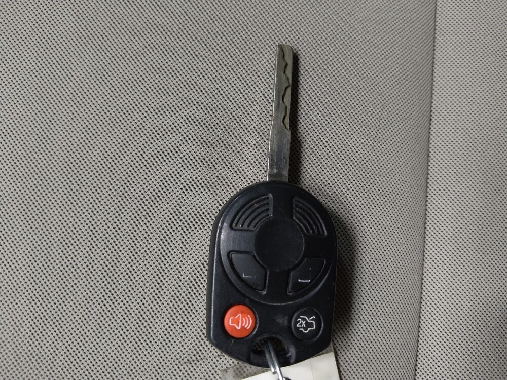 2014 Ford C-MAX in Plano, TX 75074 - 18125626 32