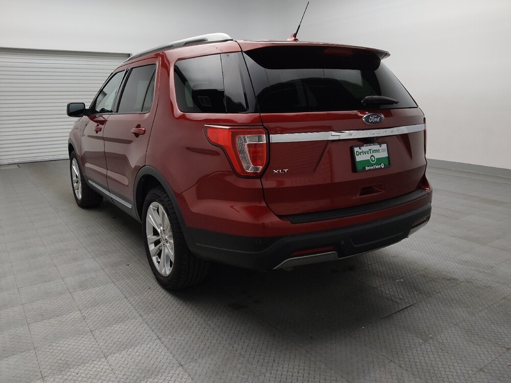 2019 Ford Explorer in Fort Worth, TX 76116 - 18125627 5