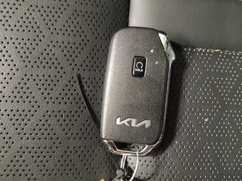 2023 Kia Sorento in Fort Worth, TX 76116 - 18125632 32