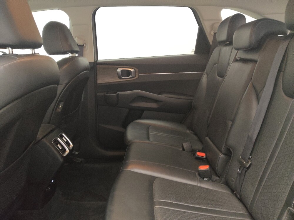 2023 Kia Sorento in Fort Worth, TX 76116 - 18125632 18