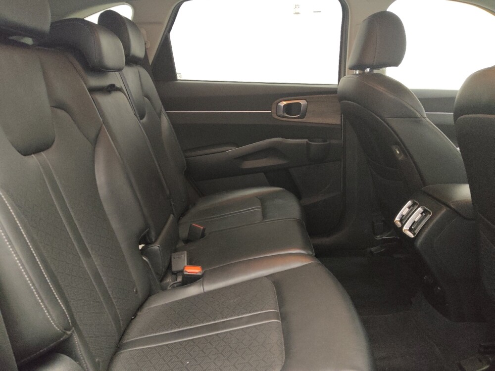 2023 Kia Sorento in Fort Worth, TX 76116 - 18125632 19