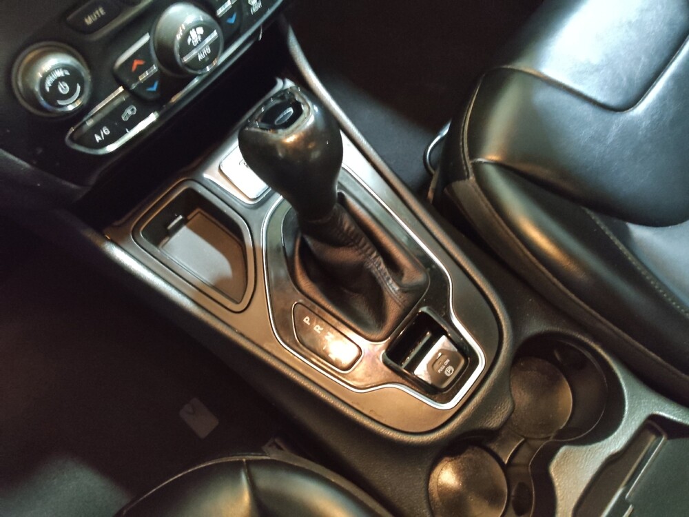 2019 Jeep Cherokee in Tulsa, OK 74145 - 18125633 26