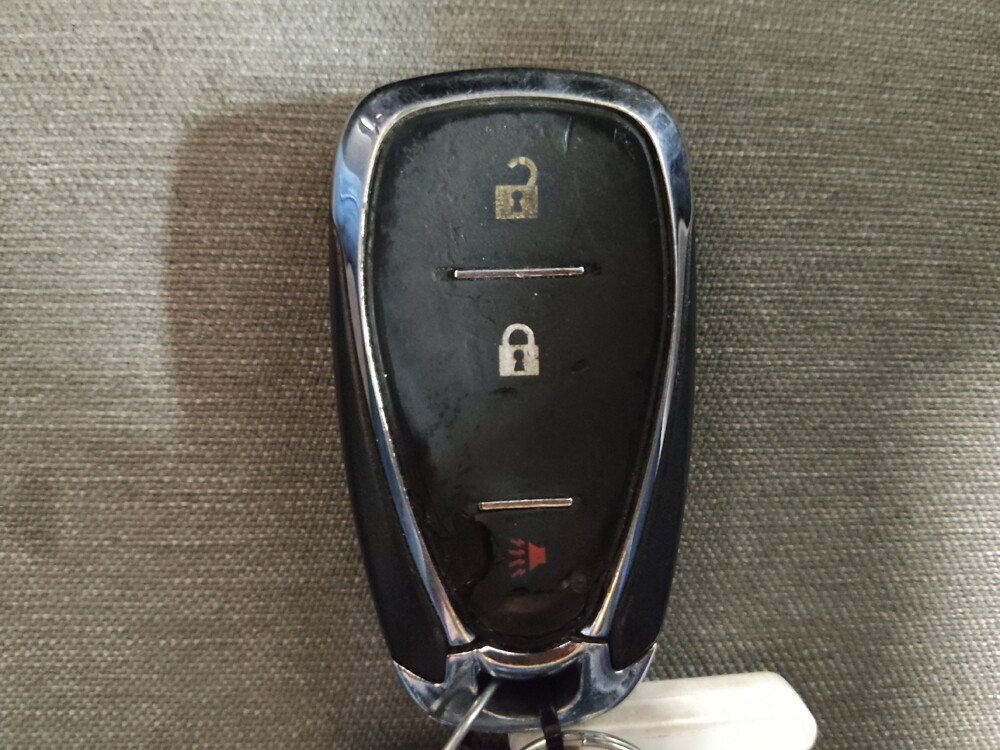 2022 Chevrolet Equinox in El Paso, TX 79907 - 18125637 32