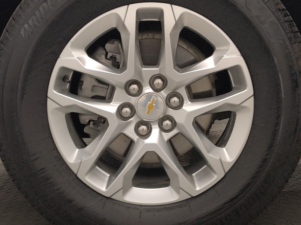 2023 Chevrolet Traverse in Arlington, TX 76011 - 18125639 31