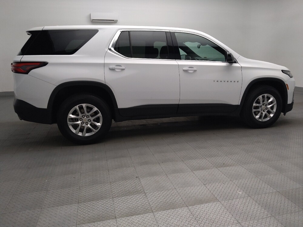 2023 Chevrolet Traverse in Arlington, TX 76011 - 18125639 10