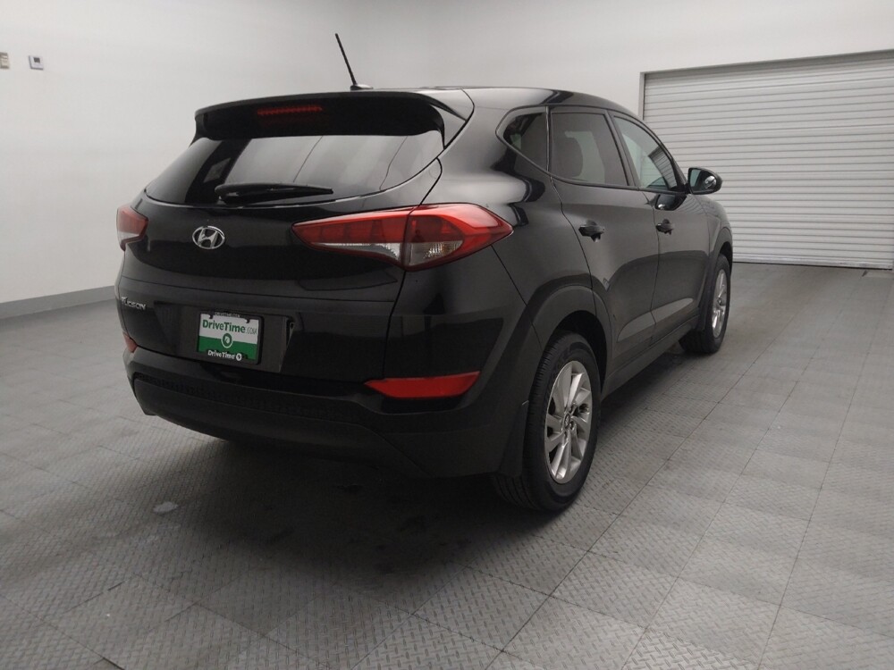 2017 Hyundai Tucson in Arlington, TX 76011 - 18125643 9