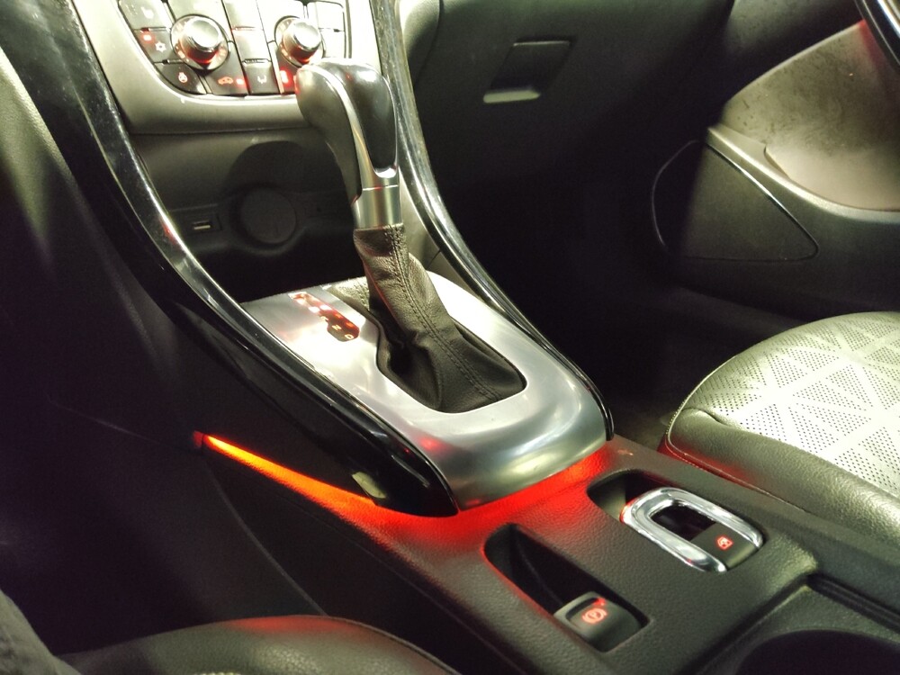 2019 Buick Cascada in Chandler, AZ 85225 - 18125645 26