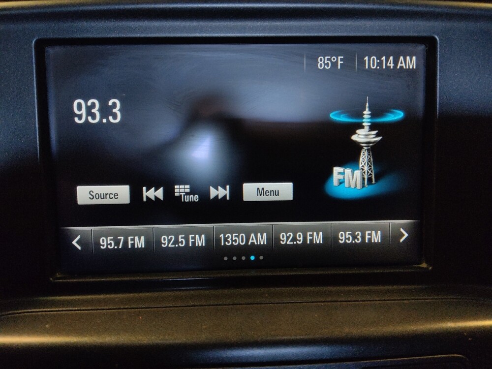 2018 Chevrolet Silverado 1500 in Phoenix, AZ 85022 - 18125646 25