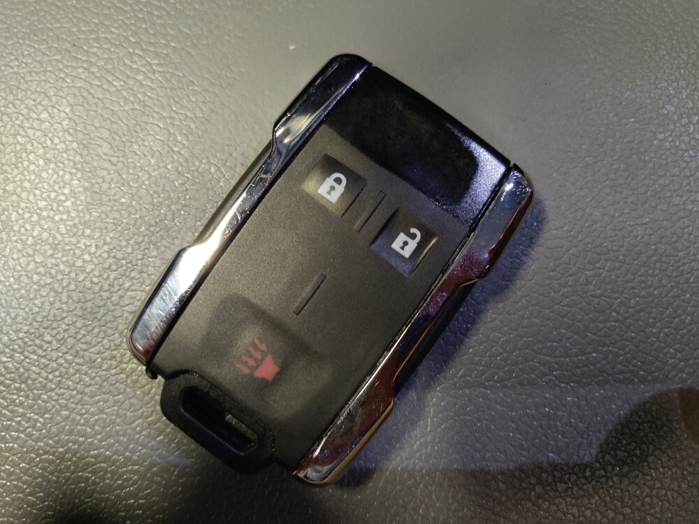 2018 Chevrolet Silverado 1500 in Phoenix, AZ 85022 - 18125646 32