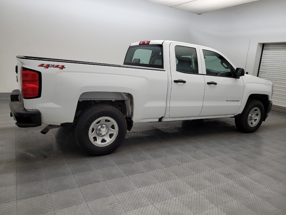 2018 Chevrolet Silverado 1500 in Phoenix, AZ 85022 - 18125646 10