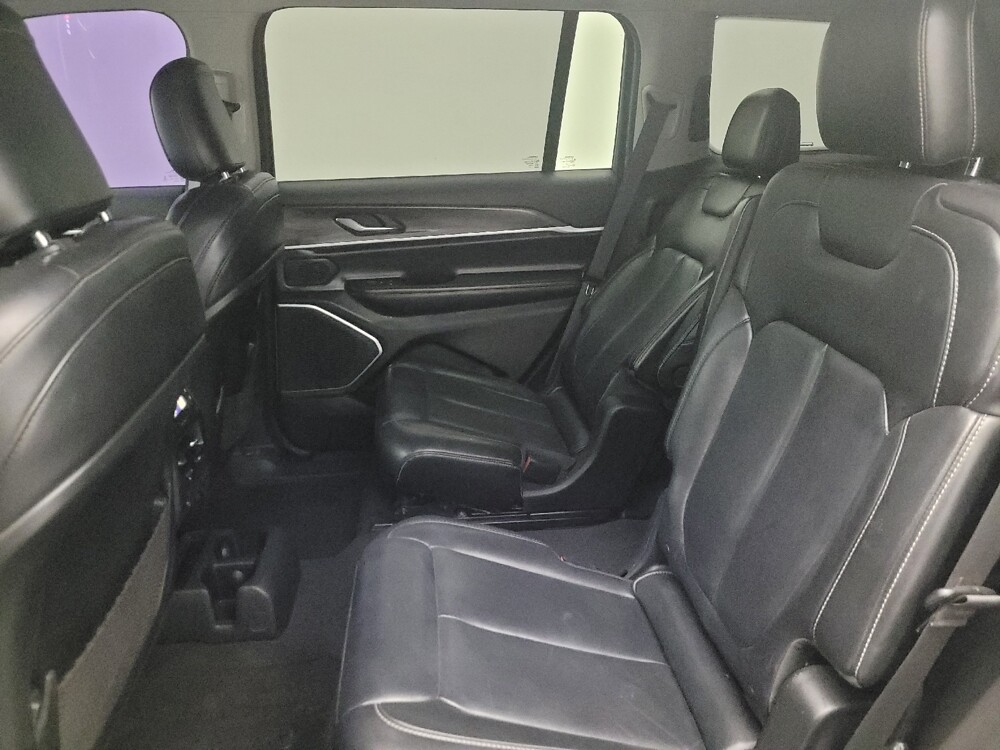 2021 Jeep Grand Cherokee L in Tucson, AZ 85705 - 18125648 18