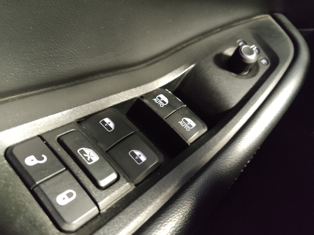 2021 Jeep Grand Cherokee L in Tucson, AZ 85705 - 18125648 27