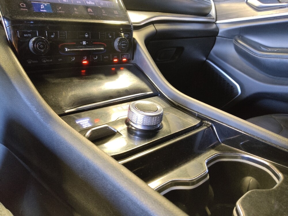 2021 Jeep Grand Cherokee L in Tucson, AZ 85705 - 18125648 26