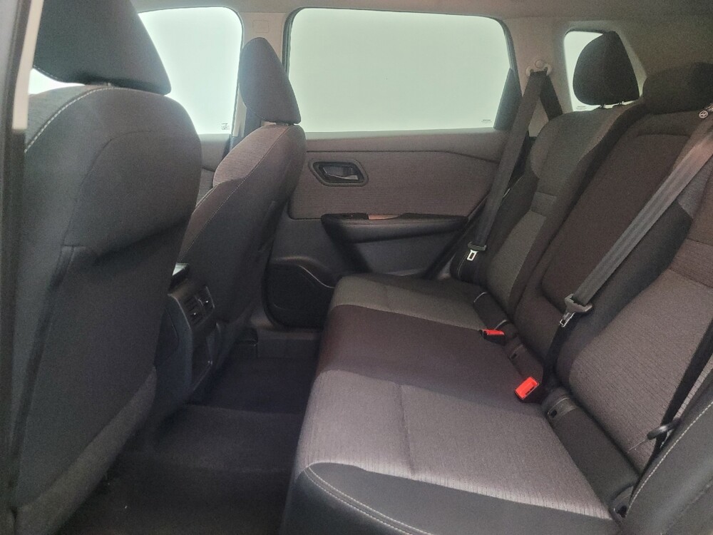 2021 Nissan Rogue in Glendale, AZ 85301 - 18125653 18