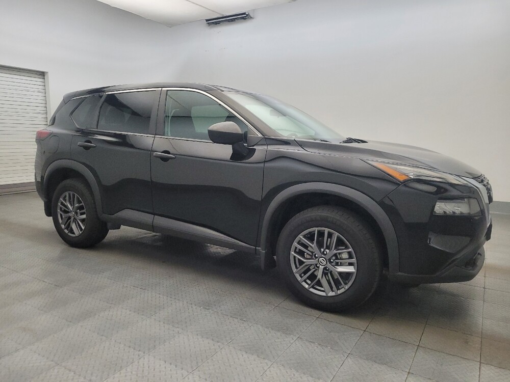 2021 Nissan Rogue in Glendale, AZ 85301 - 18125653 11