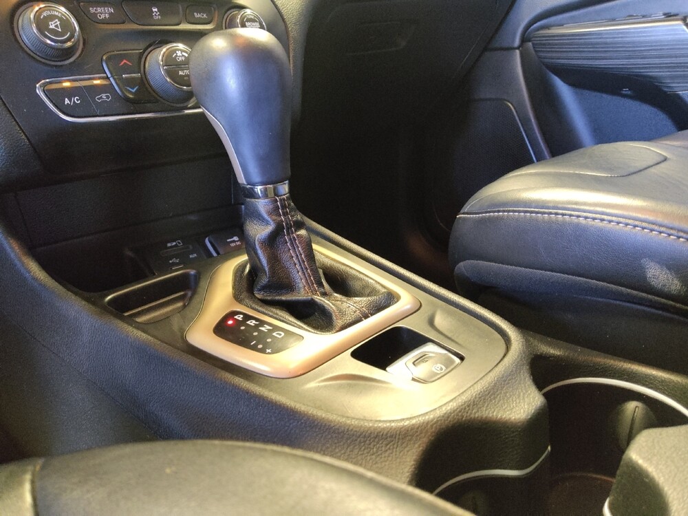 2015 Jeep Cherokee in Chandler, AZ 85225 - 18125655 26