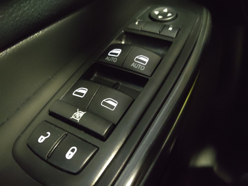 2015 Jeep Cherokee in Chandler, AZ 85225 - 18125655 27