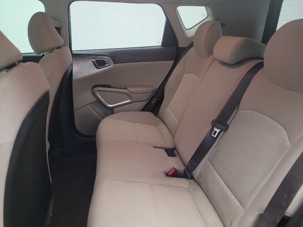 2023 Kia Soul in Chandler, AZ 85225 - 18125656 18