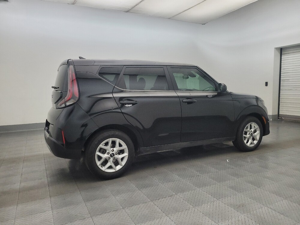 2023 Kia Soul in Chandler, AZ 85225 - 18125656 10