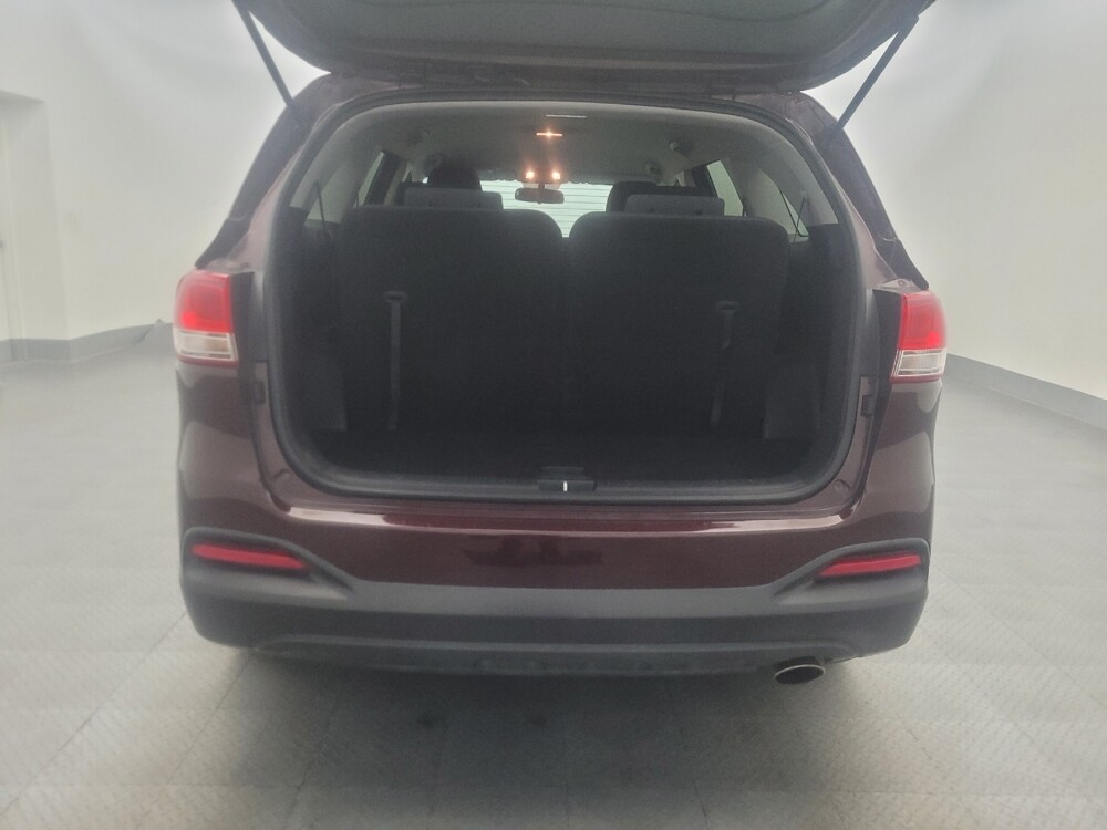 2017 Kia Sorento in Tucson, AZ 85705 - 18125657 29