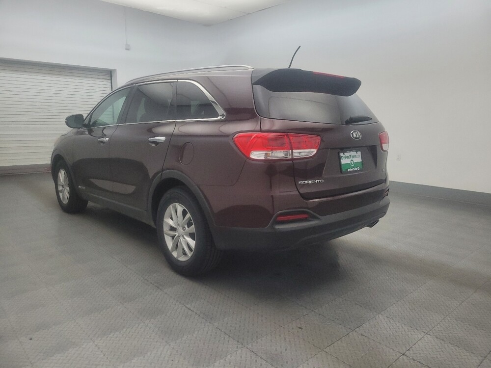 2017 Kia Sorento in Tucson, AZ 85705 - 18125657 5