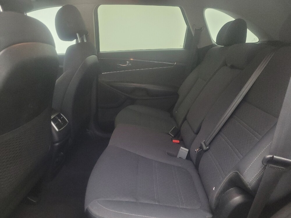 2017 Kia Sorento in Tucson, AZ 85705 - 18125657 18