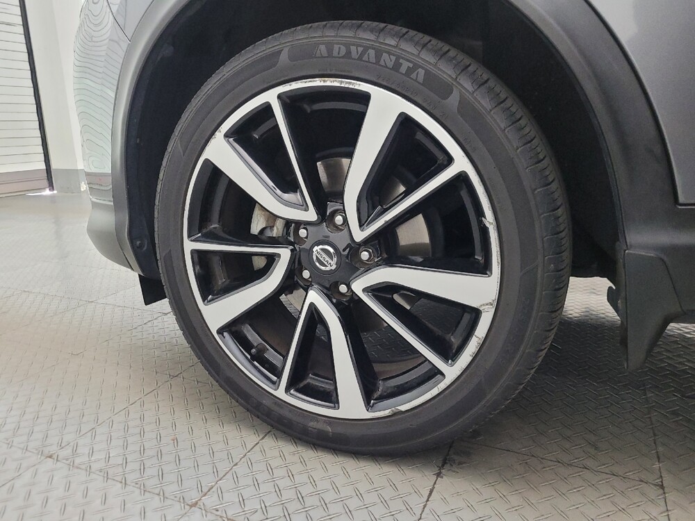 2018 Nissan Rogue Sport in Phoenix, AZ 85015 - 18125660 31