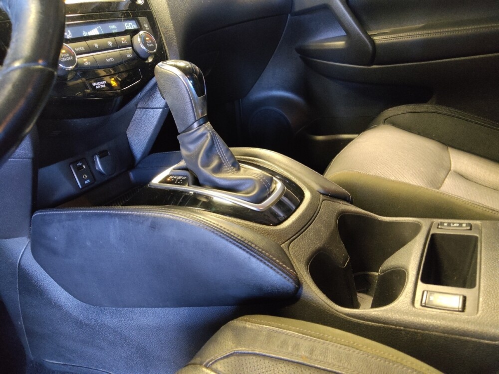 2018 Nissan Rogue Sport in Phoenix, AZ 85015 - 18125660 26