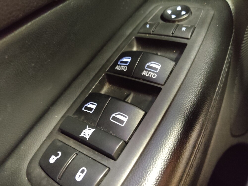 2018 Jeep Grand Cherokee in Mesa, AZ 85210 - 18125663 27