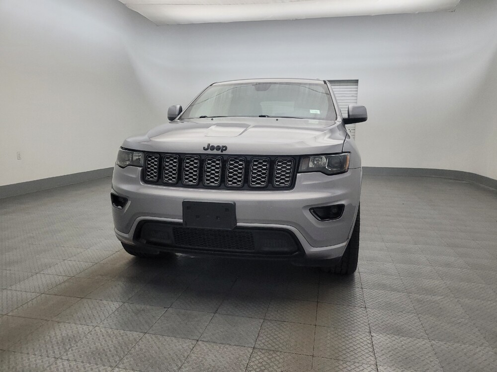 2018 Jeep Grand Cherokee in Mesa, AZ 85210 - 18125663 15