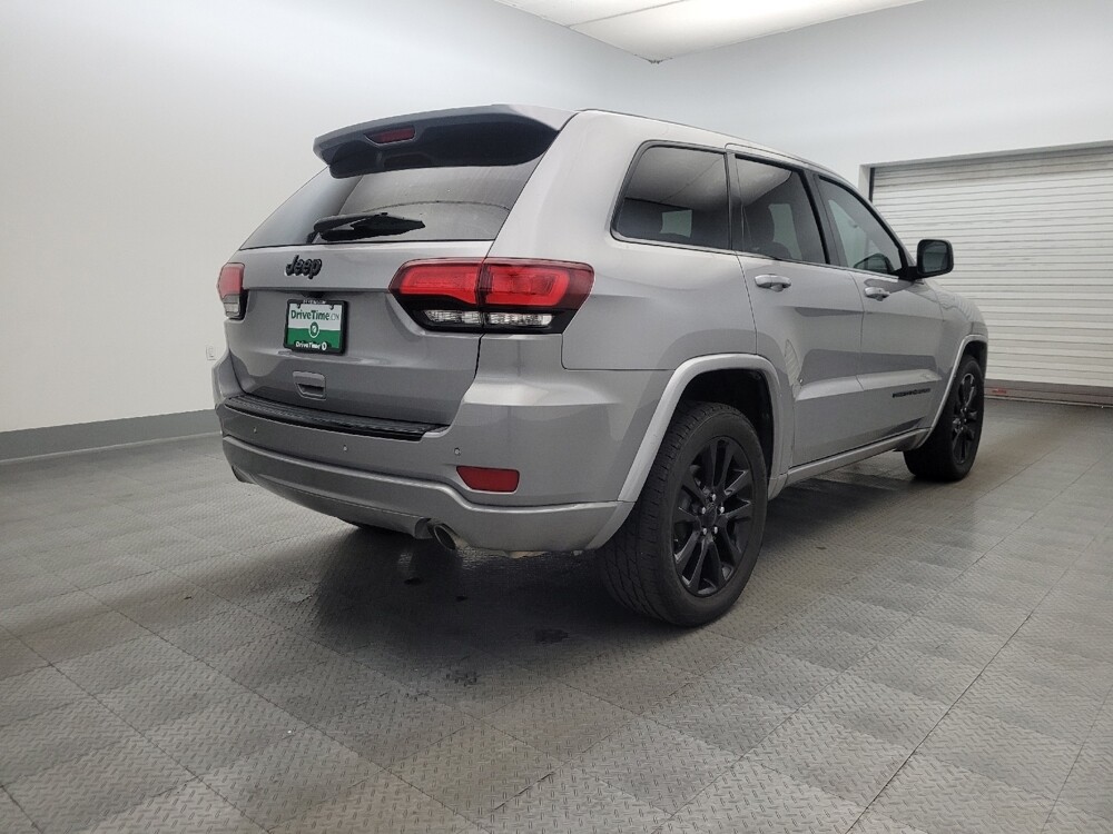 2018 Jeep Grand Cherokee in Mesa, AZ 85210 - 18125663 9
