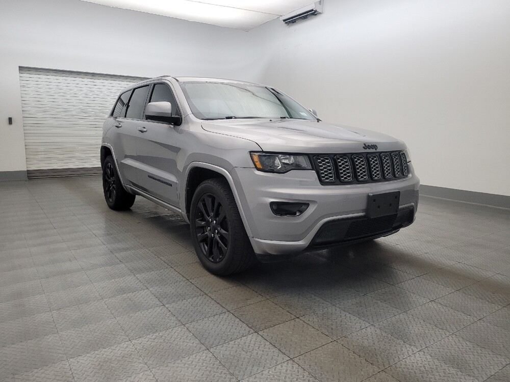 2018 Jeep Grand Cherokee in Mesa, AZ 85210 - 18125663 13