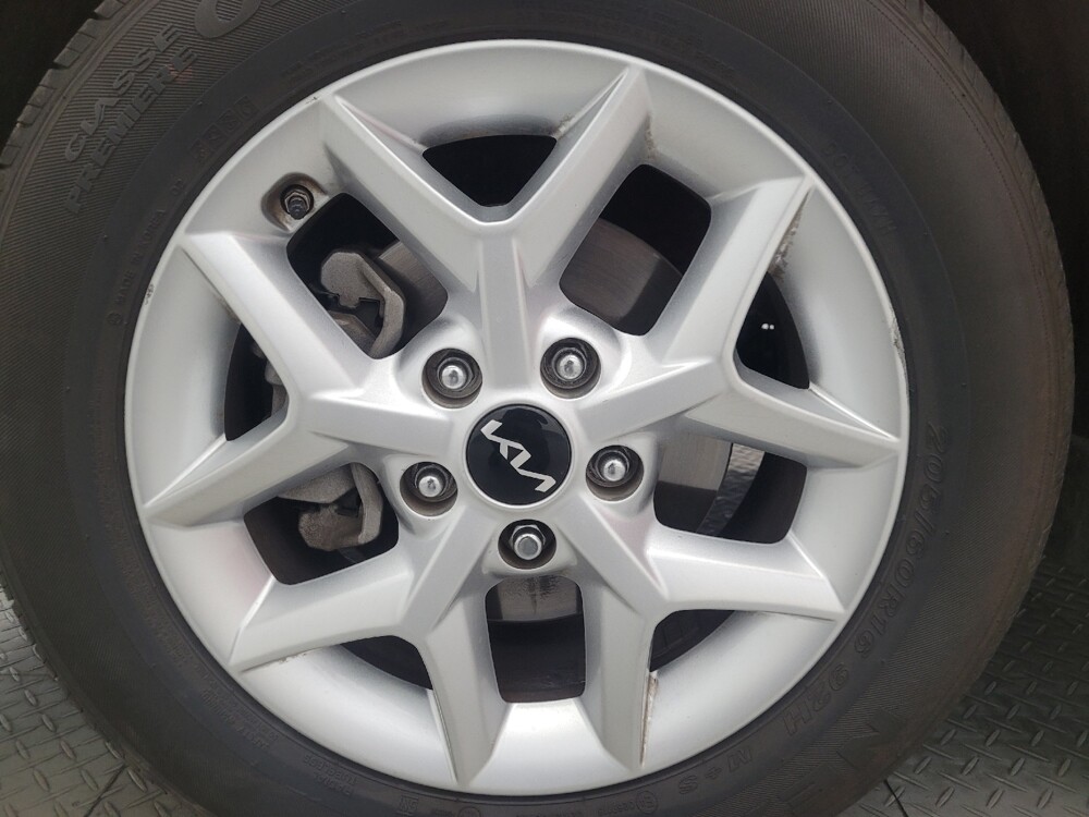 2023 Kia Soul in Phoenix, AZ 85022 - 18125664 31