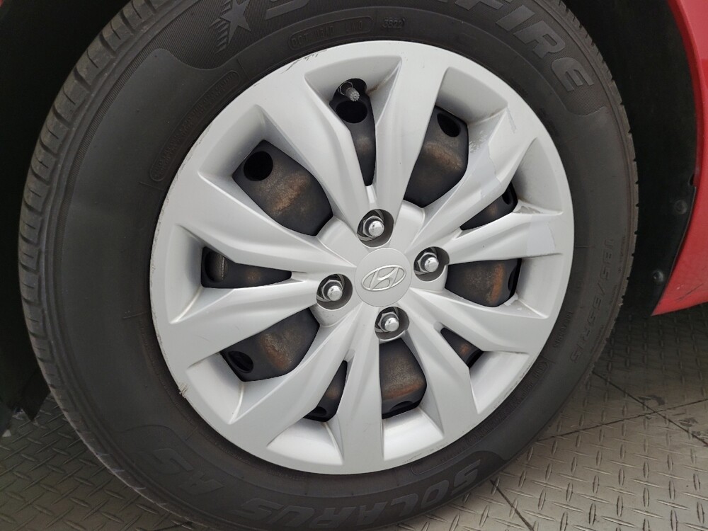 2021 Hyundai Accent in Phoenix, AZ 85022 - 18125665 31