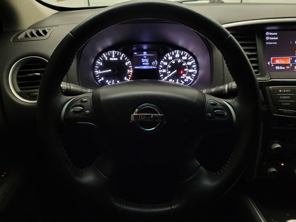 2018 Nissan Pathfinder in Phoenix, AZ 85022 - 18125666 22