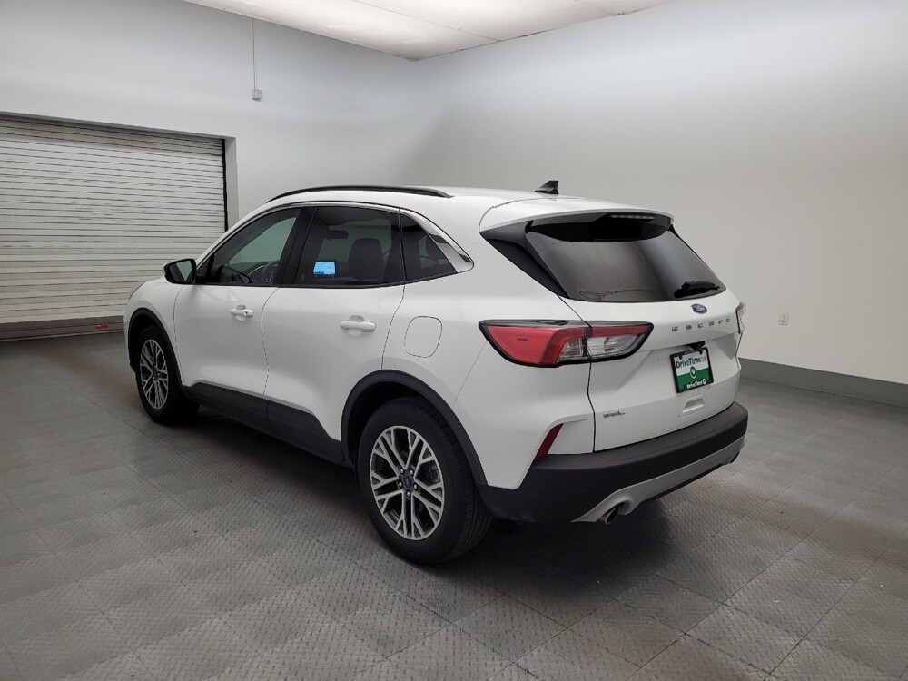 2020 Ford Escape in Phoenix, AZ 85022 - 18125667 3