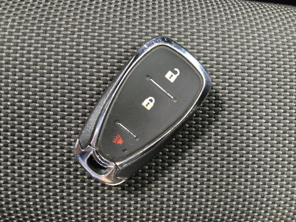 2020 Chevrolet Traverse in Phoenix, AZ 85015 - 18125668 32