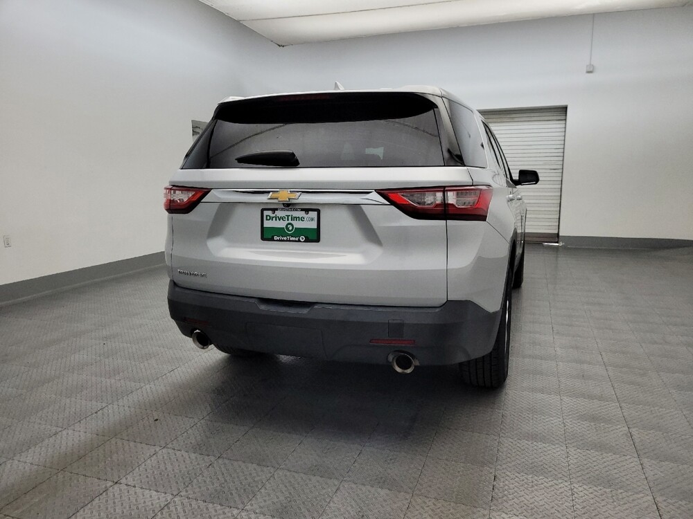 2020 Chevrolet Traverse in Phoenix, AZ 85015 - 18125668 7