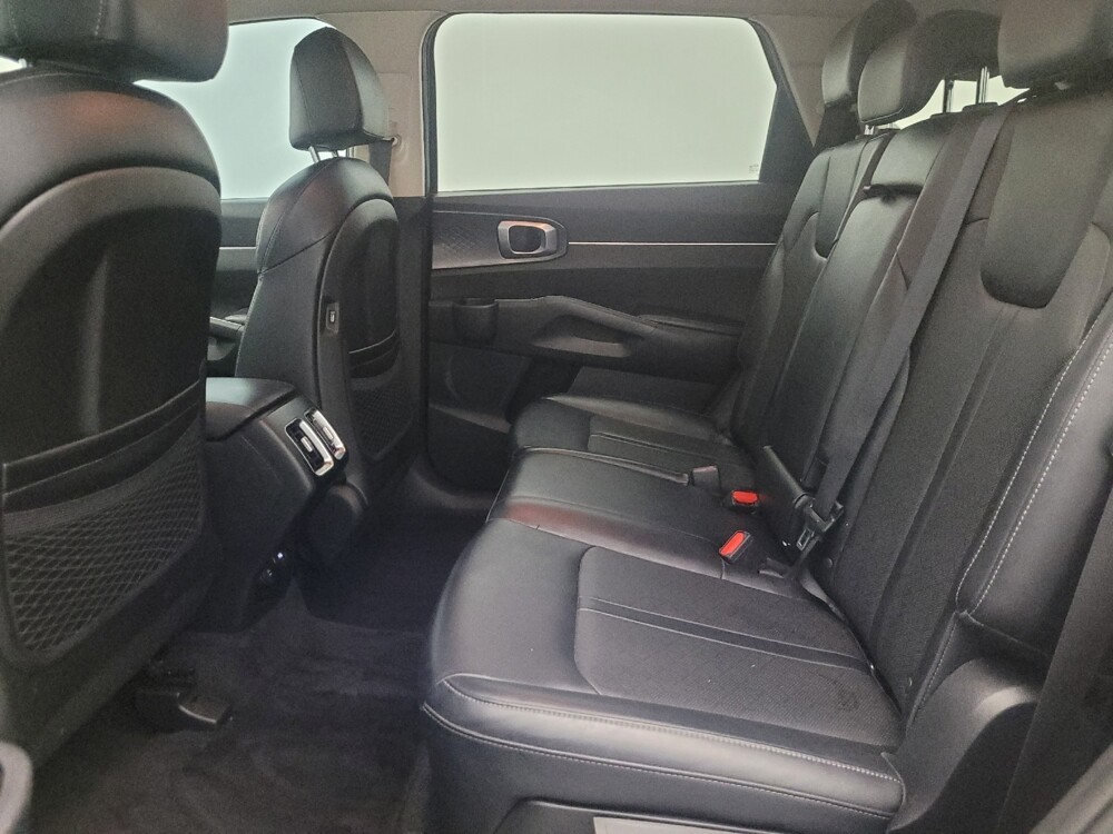 2021 Kia Sorento in Mesa, AZ 85210 - 18125674 18