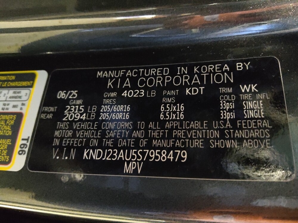 2025 Kia Soul in Tucson, AZ 85705 - 18125675 33